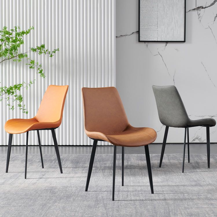Sillas de comedor de cuero estilo moderno Sillas auxiliares sin brazos con respaldo macizo (juego de 2)