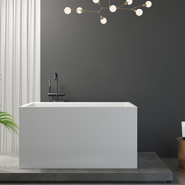 Contemporary Soaking Freestanding Bathtub Acrylic Rectangular with Center Drain