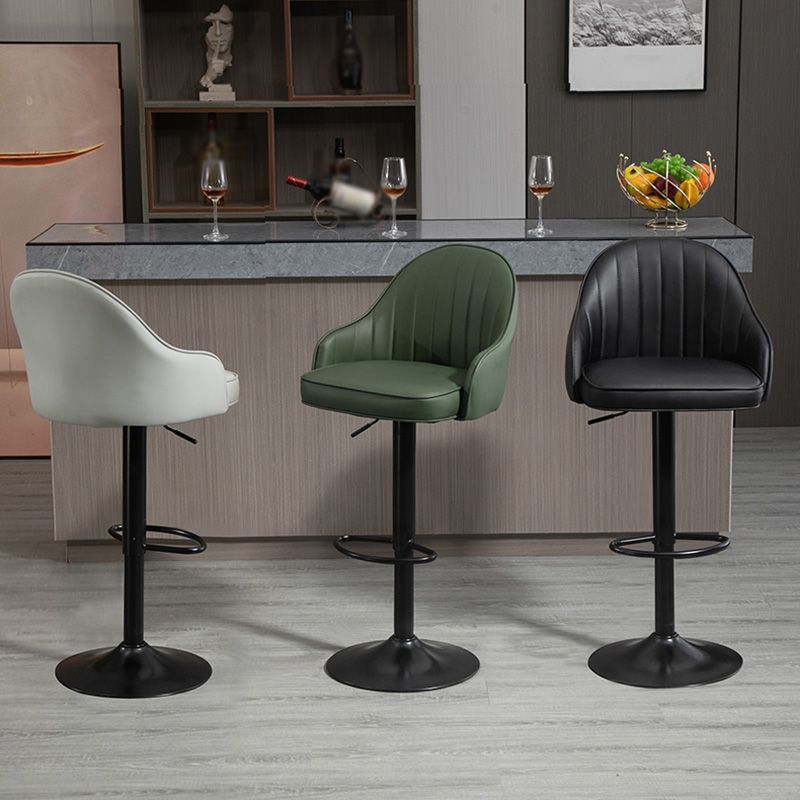 Sgabello da bar in stile industriale con sedile in pelle di piedistallo in metallo per bar da cucina