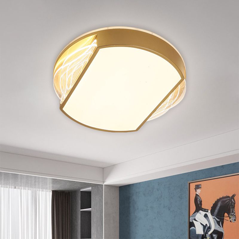 Iron Geometric Ceiling Lamp Contemporary LED Gold Flush Mount Fixture in Warm/White Light, 18"/21.5" Wide