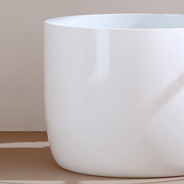Round Soaking Bathtub Antique Finish Acrylic Freestanding Bath Tub