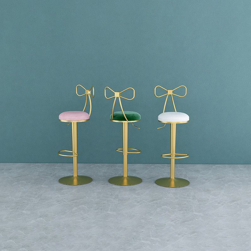 Contemporary Metal Bar and Counter Stool Low Back Stool with Pedestal Base in Gold