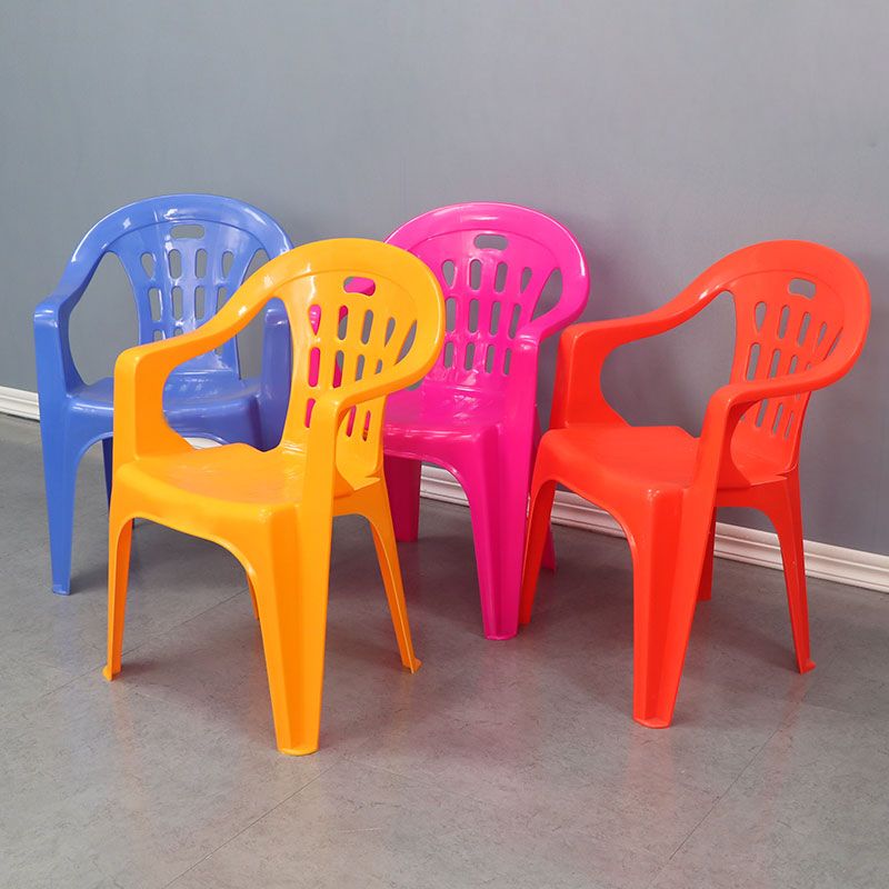 Sillón de estilo contemporáneo con respaldo de listones de plástico, silla auxiliar de comedor apilable