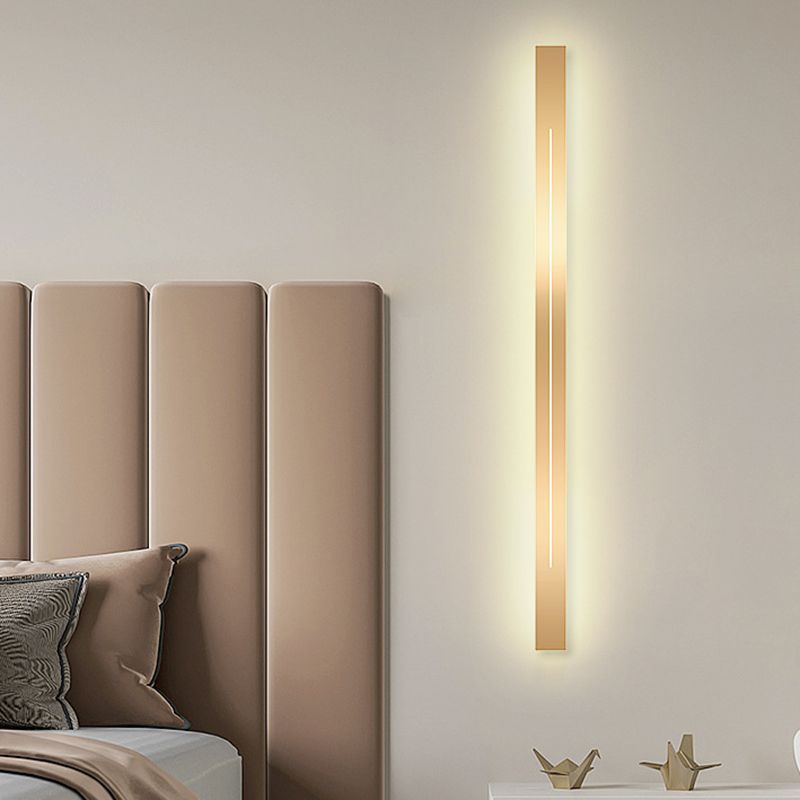 Metal Linear Shape Wall Mount Lighting Modern 1 Light Wall Mounted Light Fixture in Gold