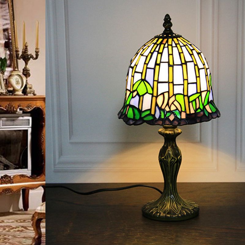 Light da tavolo a forma di campana a forma di 1-bulba Lampada da comodino in vetro in bronzo