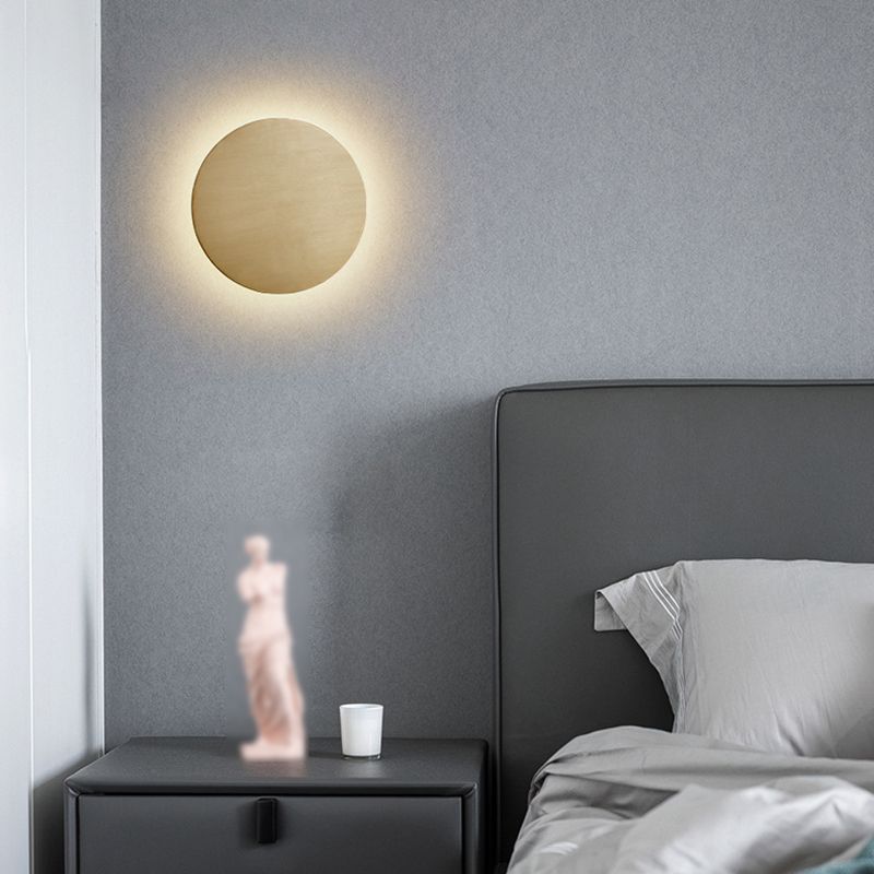 1-Light Round Wall Lamp Modern Metal Sconce Light for Living Room