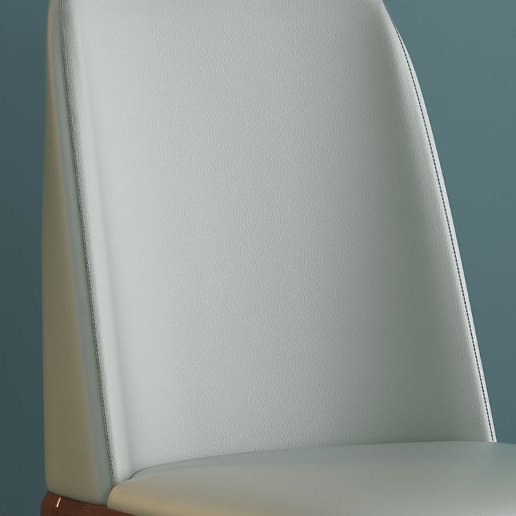 Chaise de glamour de style caoutchouc de cuisine solide