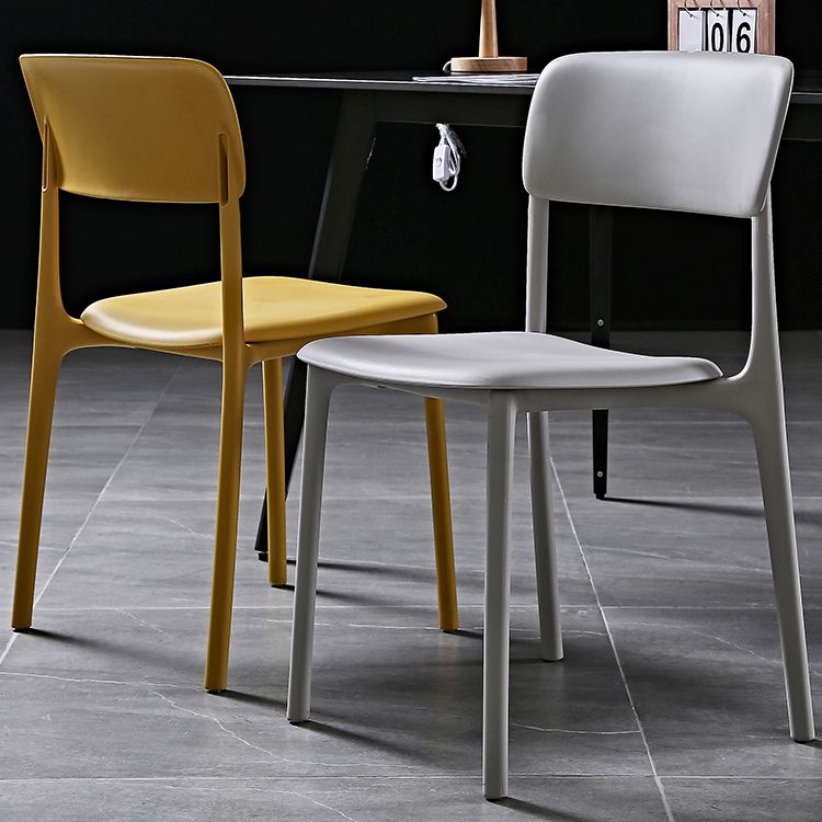 Modern Style Plastic Dining Chairs Open Back Dining Stackable Side Chairs for Kitchen