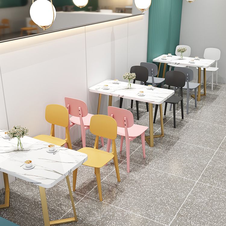 Silla de comedor de estilo moderno, sillas laterales de plástico sin brazos para cocina (juego de 4)