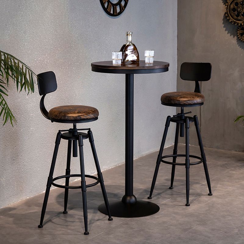 Taburete de bar de hierro con reposapiés de altura ajustable industrial, taburete de cocina de 27,55 pulgadas con patas negras