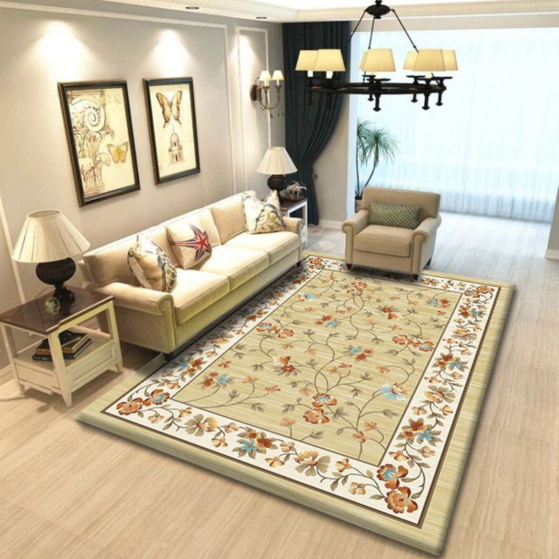 Wunderschöner klassischer Indoor-Teppich mehrfarbiger Blumen-Designbereich Teppich Polyester Nicht-Schlupf-Backing-Teppich für Wohnkultur