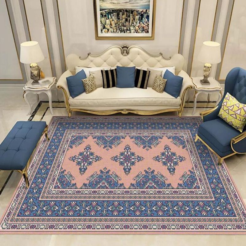 Light Orange Retro Carpet Polyester Graphic Carpet Washable Carpet for Living Room