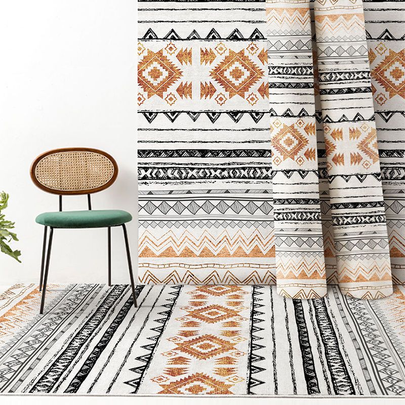 Alfombra de tótem tribal bohemio Área de poliéster mixta alfombra alfombra sin deslizamiento para sala de estar para sala de estar