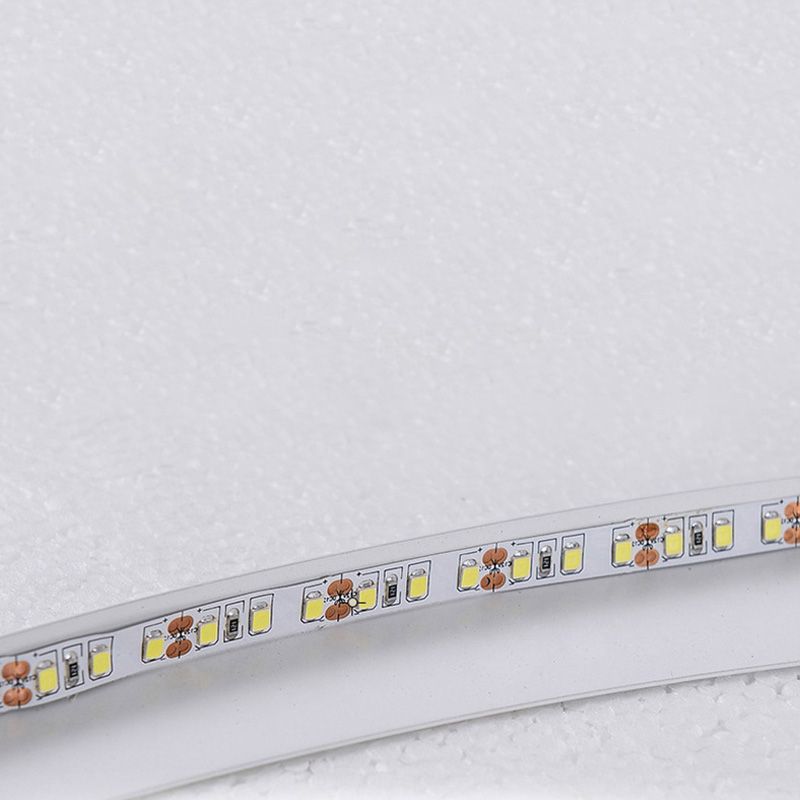 Luce a soffitto a LED regolabile in alluminio in moderna luce a sospensione lineare acrilica per spazi interni