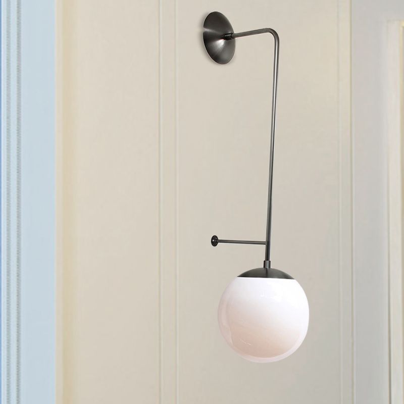 Lampe murale rétro Globe 1-Light transparent / verre blanc Shade Mury Light en laiton / noir pour le salon