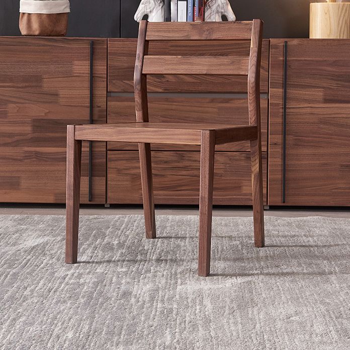 Traditional Style Solid Wood Dining Room Set with Walnut Table and 4 Legs Base