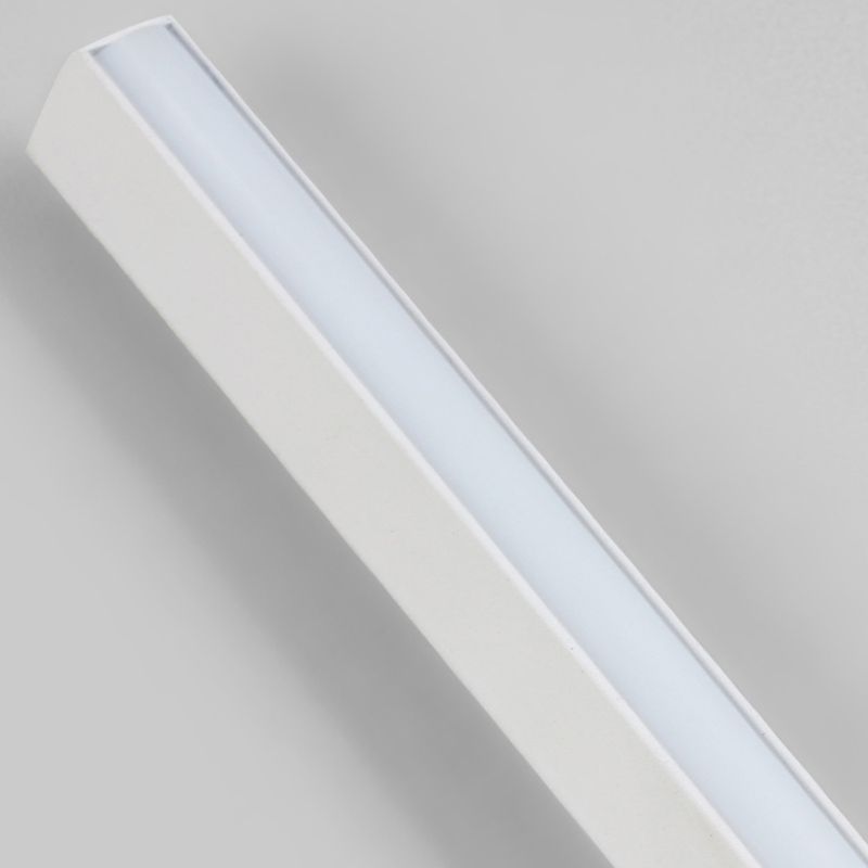 Aluminum Straight Wall Light Nordic Style LED Wall Sconce for Living Room