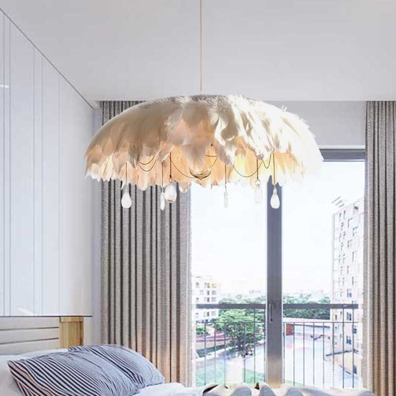 Tessuto di lampada sospesa con piuma contemporanea Ciondolo in bianco con caduta di cristallo