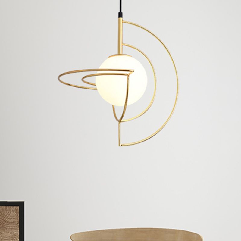 Comedor globe Luz colgante con marco de alambre Metal de vidrio 1 Luz de colgante simple en oro