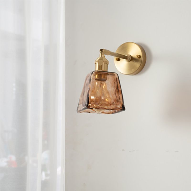 Gold Modern Metal Wall Sconce Geometric Shape Sconce Lights with Glass Shade