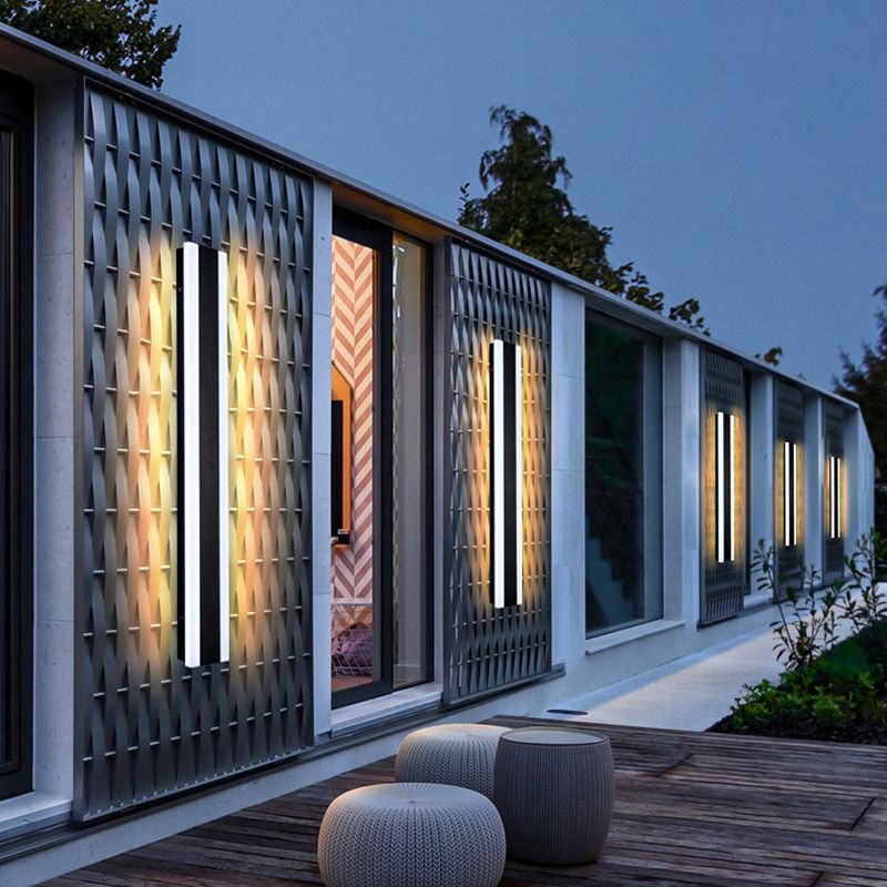 Metal Linear Shape Wall Lighting Modern Style 1-Light Wall Mounted Light in Black