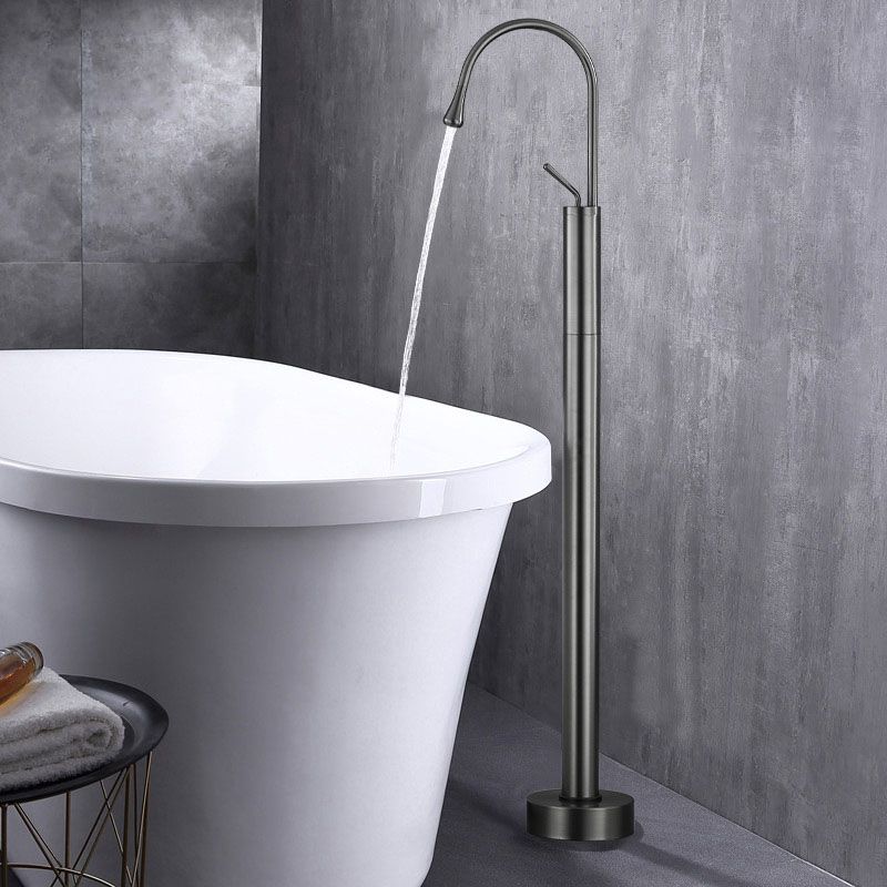 Modern Floor Mounted Single Handle Freestanding Tub Filler Metal Freestanding Faucet