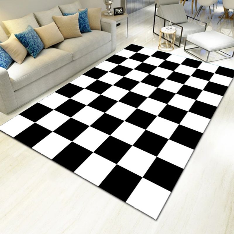 Contemporary Living Room Rug Multi-Colored Geo Patterned Carpet Synthetics Pet Friendly Machine Washable Rug