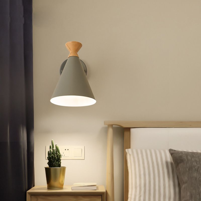 Cone Shaped Wall Mounted Light Nordic Metal Wall Mounted Light Fixture for Bedroom