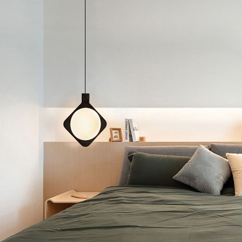 Lámpara colgante de LED de forma geométrica negra Lámpara de colgación de metal minimalista moderna para sala de estar