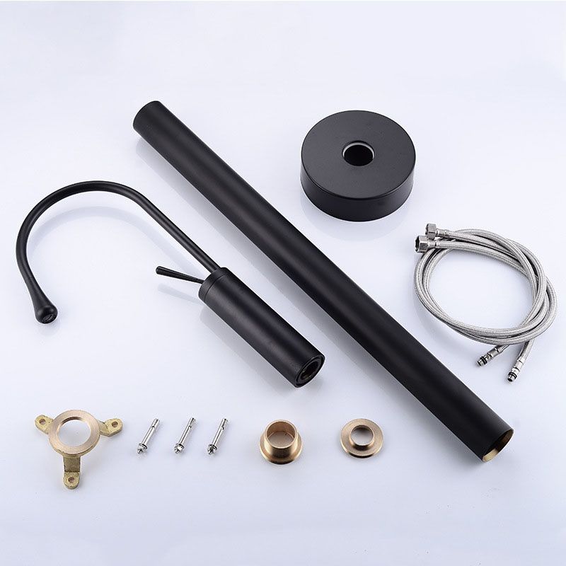 Modern Floor Mounted Single Handle Freestanding Tub Filler Metal Freestanding Faucet