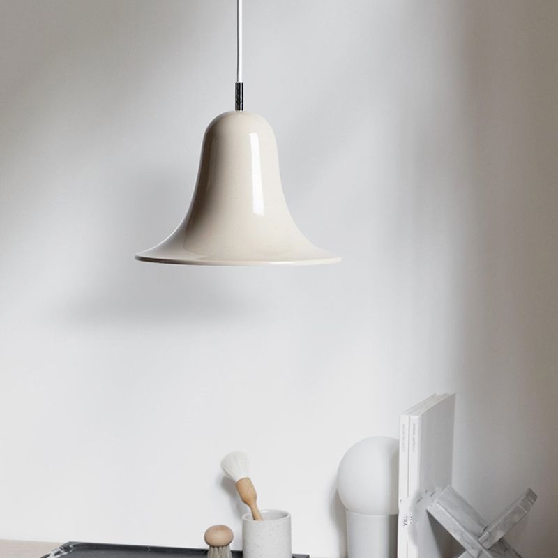 Forme de corne de style moderne Métal léger 1 lumière suspendue à la salle à manger