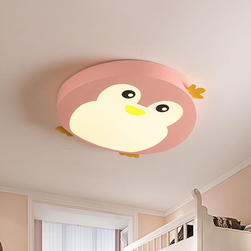 Deckenleuchte in Cartoon-Pinguin-Form, metallische LED-Schlafzimmer-Deckenleuchte in Blau/Rosa