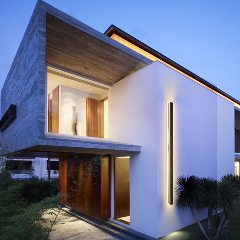 1 Light Linear Wall Mounted Lamp Simplicity Metal Wall Lighting Idea in Black