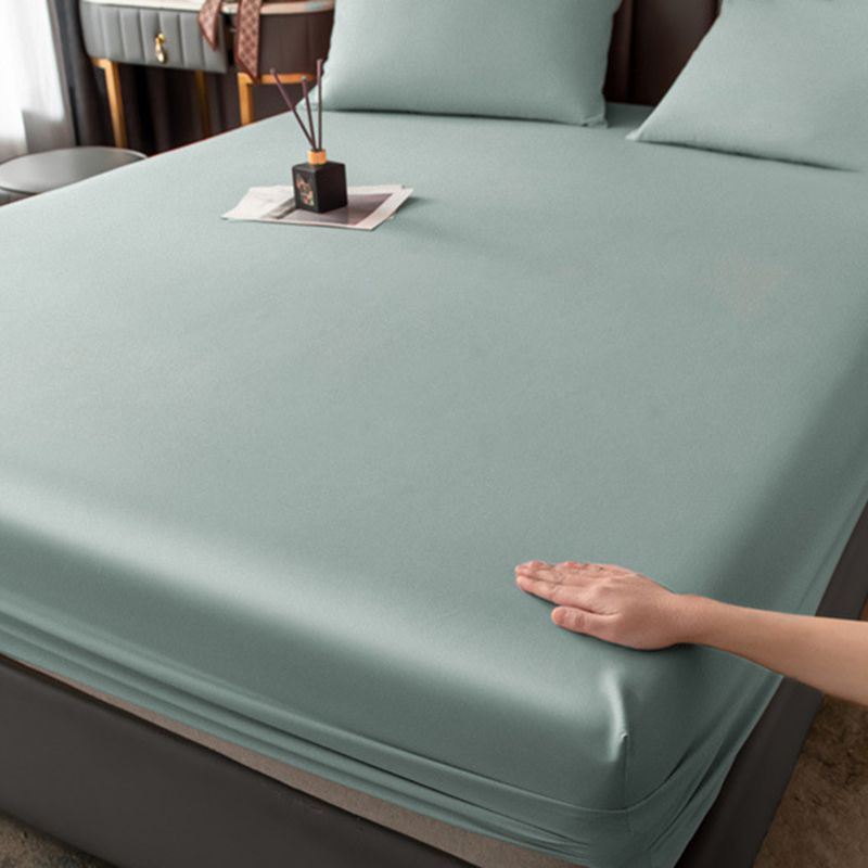 Solid Color Bed Sheet 1 and 3 Piece Plain Weave Fitted Sheet
