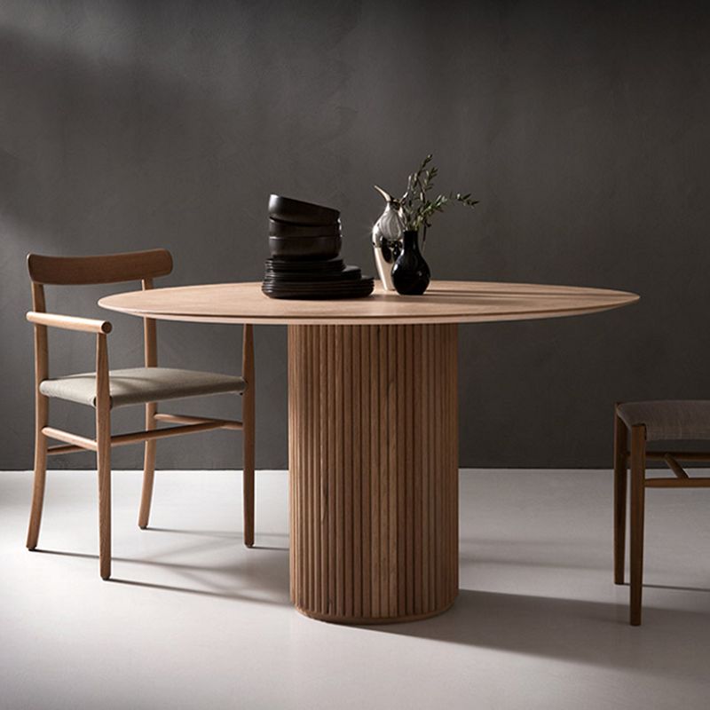 Eigentijdse ronde eettafel As vaste houten tafel met voetstukbasis voor eetkamer