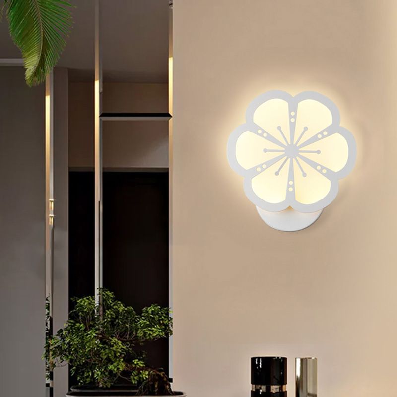 Modern Flower Shape Wall Light Sconces White 1 Light Sconces Light for Living Room