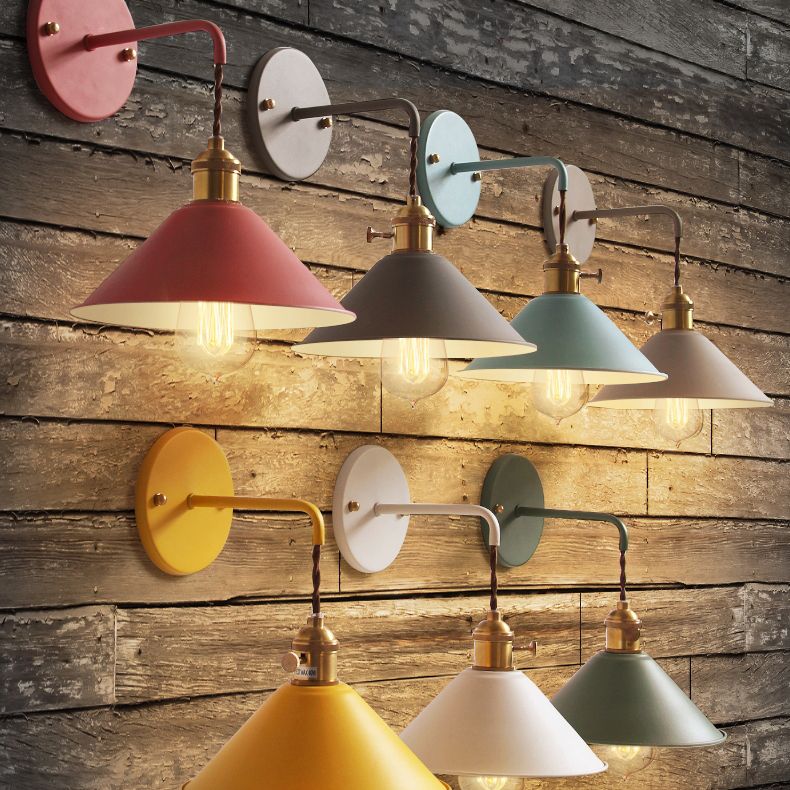 1 Light Metal Wall Mounted Light Fixture Modern Cone Wall Sconce Lighting for Dining Room