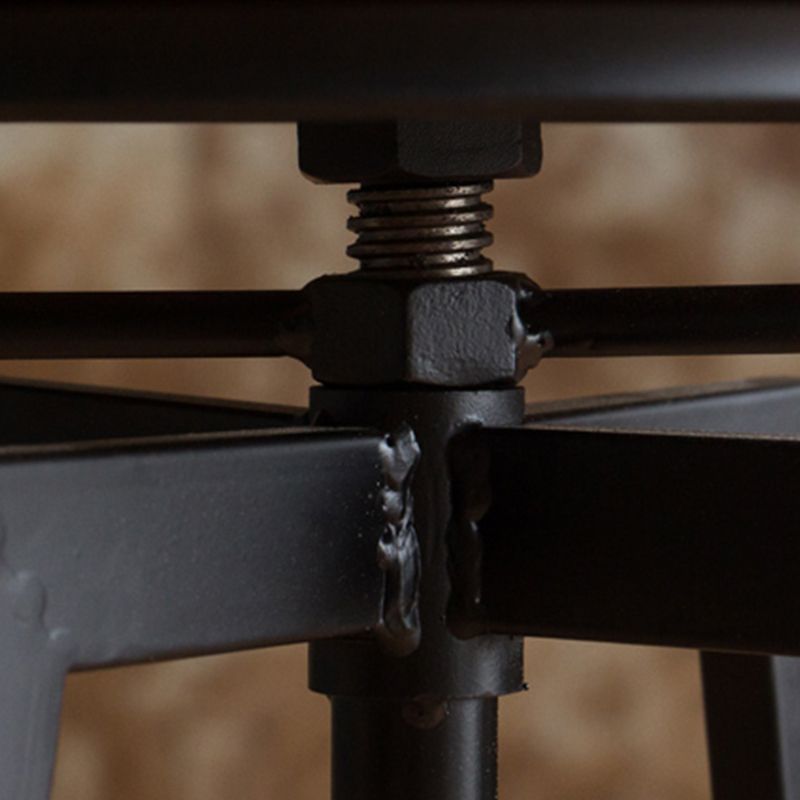 Modern Armless Counter Stool Iron Bar Stool with Wooden Seat and Pedal