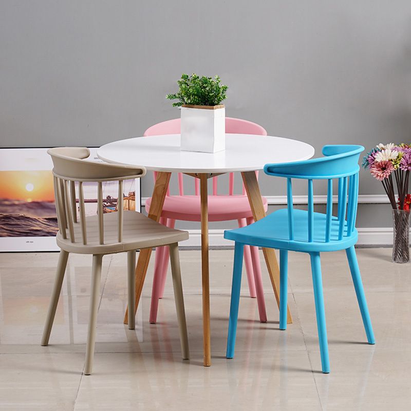 Silla trasera Windsor de estilo moderno, sillones de comedor con patas de plástico para cocina