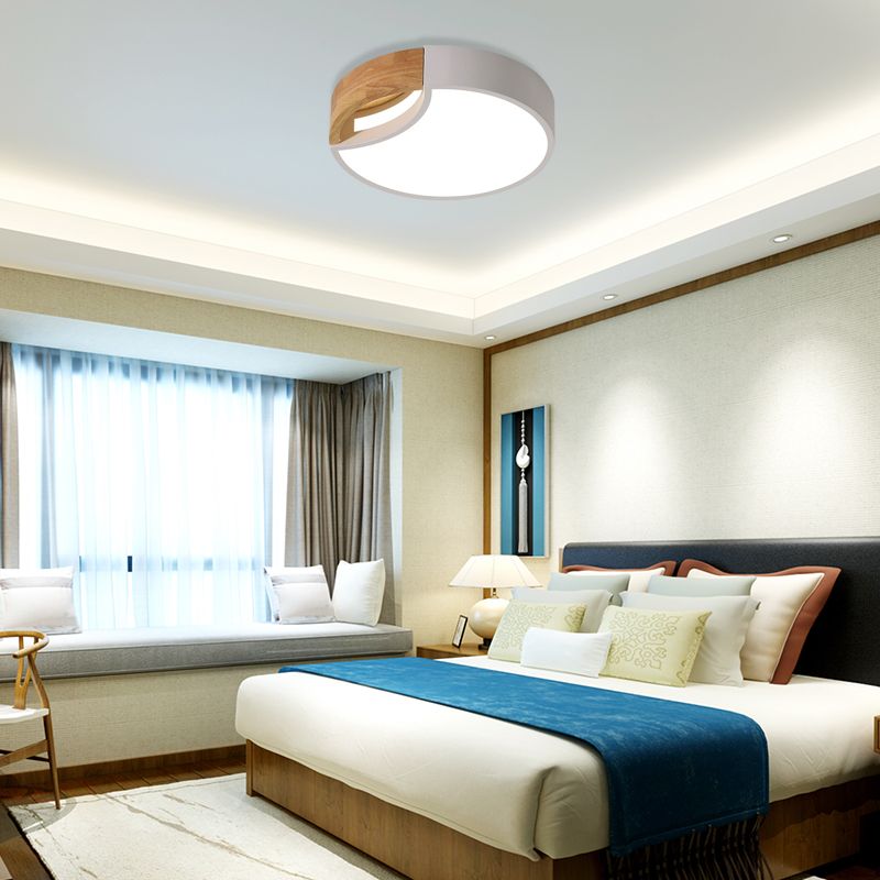 Splicing Rounded Flush Ceiling Light Nordic Iron Grey/White/Green LED Flush Mount in White Light with Wood Grip, 12"/16"/19.5" Wide