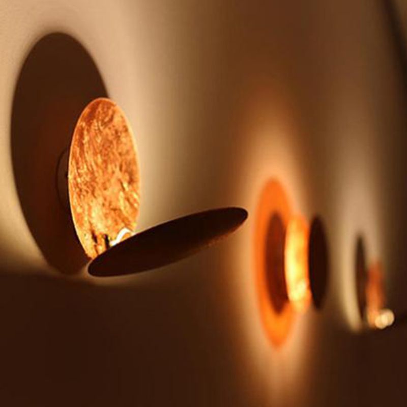 Postmodern Style Metal Wall Light Simple Geometry Circle Rotatable Wall Lamp for Bedroom
