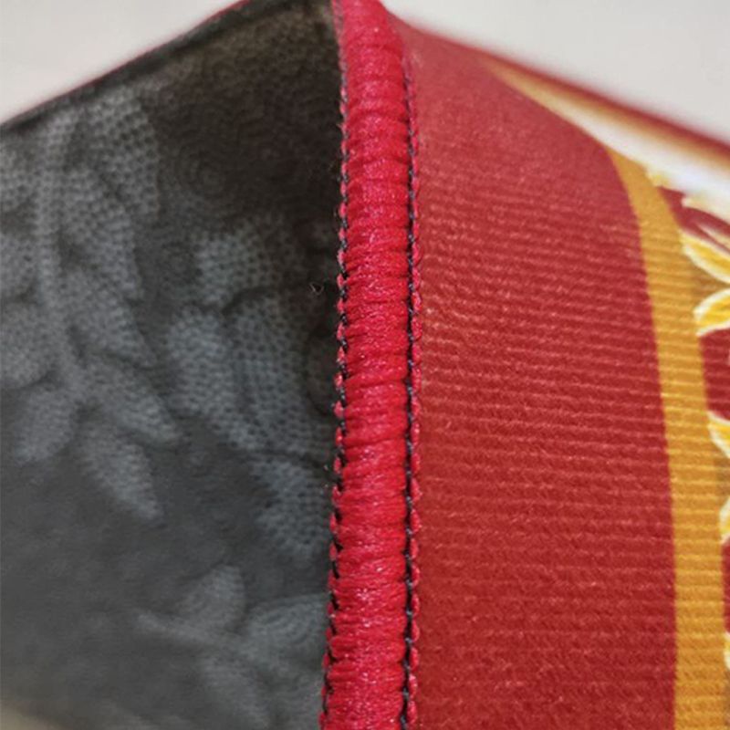 Traditioneller Teppich Teppich mehrfarbig Blumenmuster Teppichfleckfest -Resistant Polyester Teppich für Wohnkultur