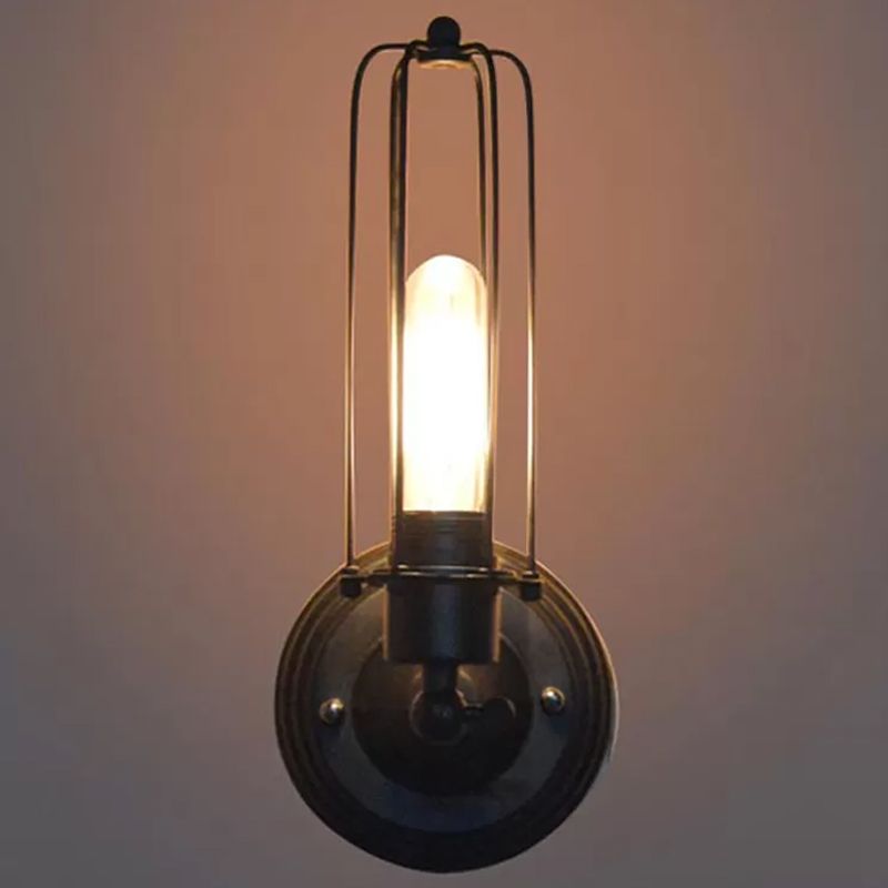 Lampada da parete industriale a parete rotabile da 1/a 2 teaggi con gabbia in metallo in tubo in nero