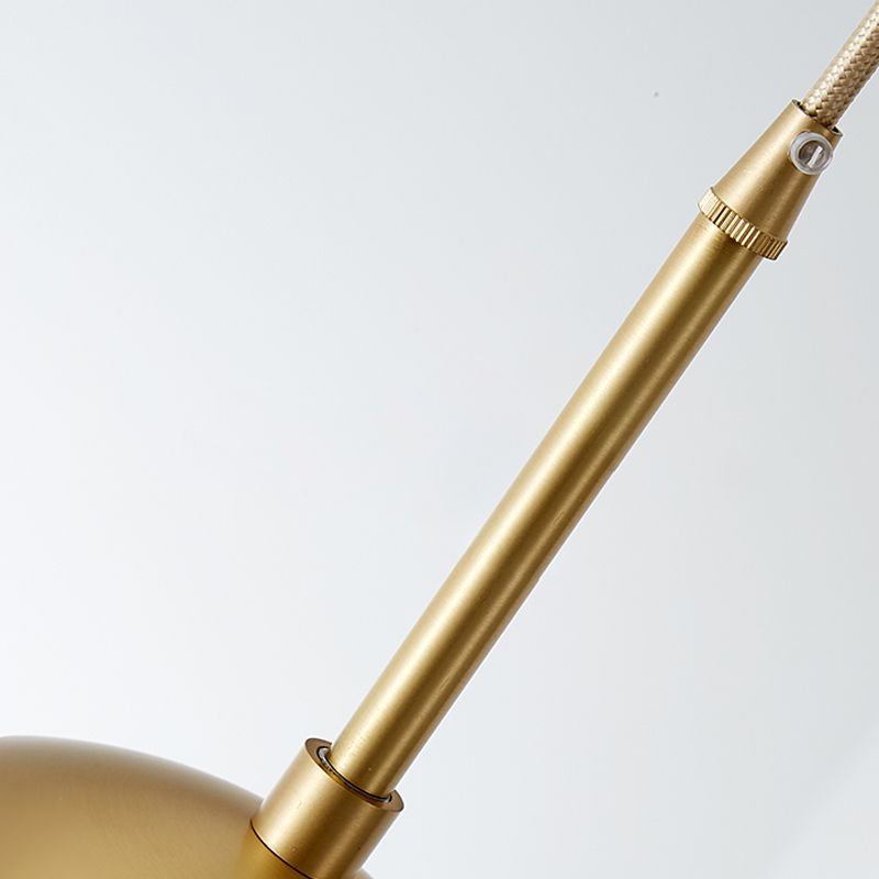 Salle de restauration sphérique lampe suspendue en verre blanc 1 bulbe de style simple léger en laiton