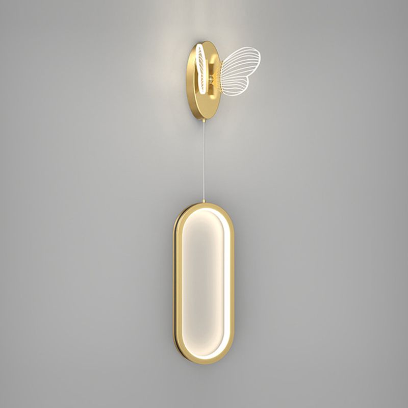 Éclairage mural en métal de forme géométrique