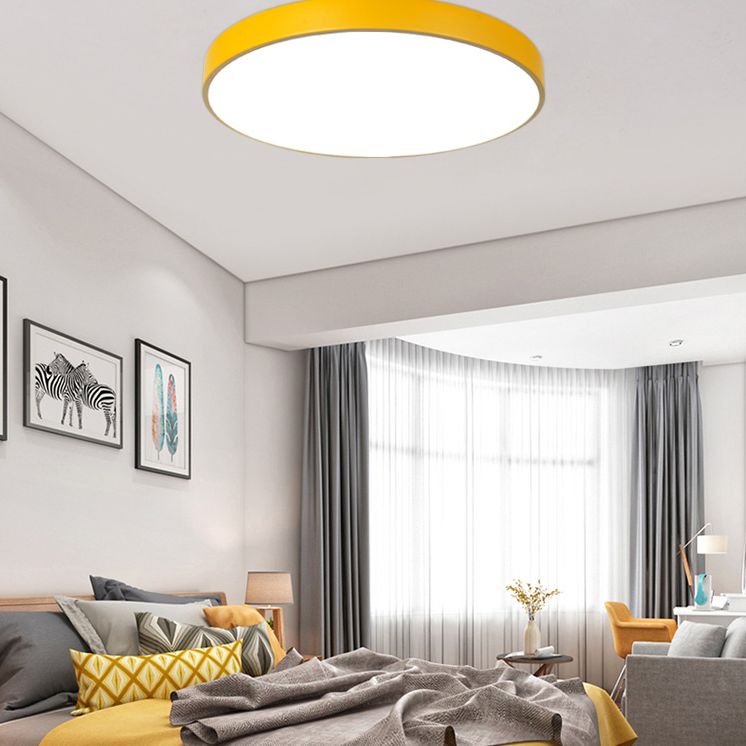 Nordic Style Metal Flush Mount Ceiling Lamp Round Shape LED Flush Mount Lighting for Bedroom