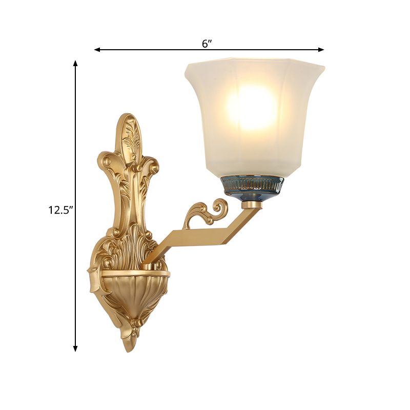 Luce montata a parete da 1/2 luci con tonalità svasata vetro opale vintage alla moda da letto a parete in ottone