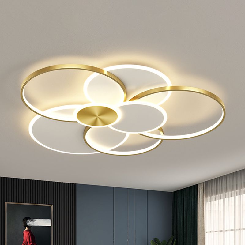 Multi-ring inbouw plafondverlichtingsarmaturen Moderne metalen plafondmontage kroonluchter voor woonkamer