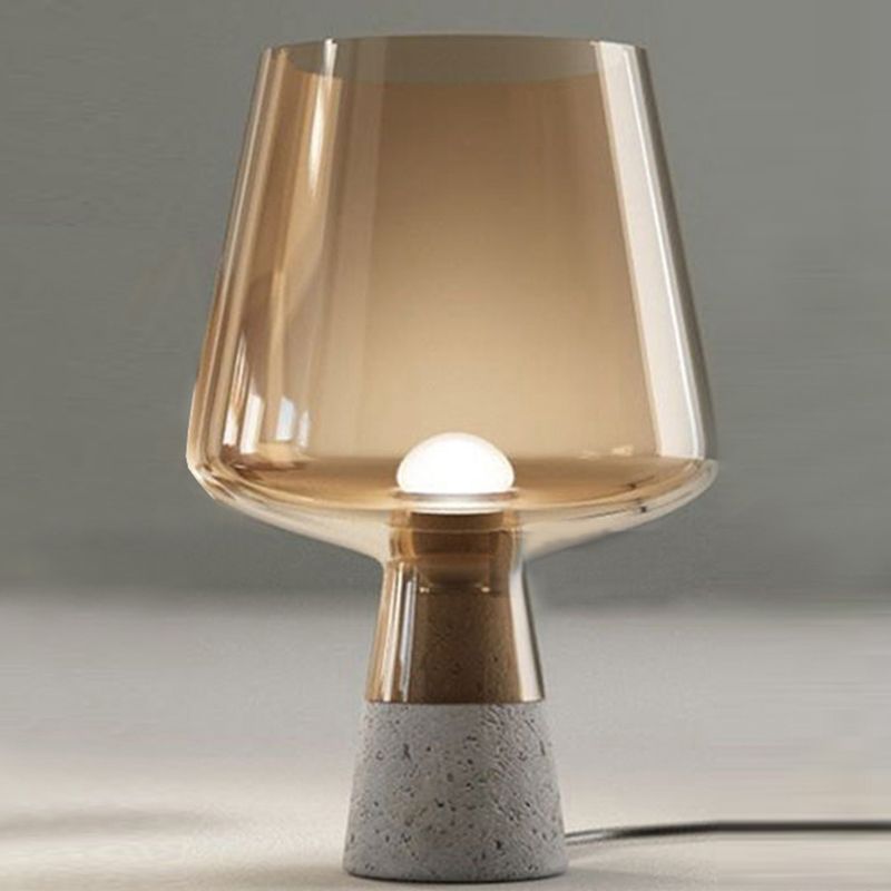 Lampe de nuit en verre en forme de tasse postmoderne 1 table de table de bulbe avec base de ciment pour chambre à coucher
