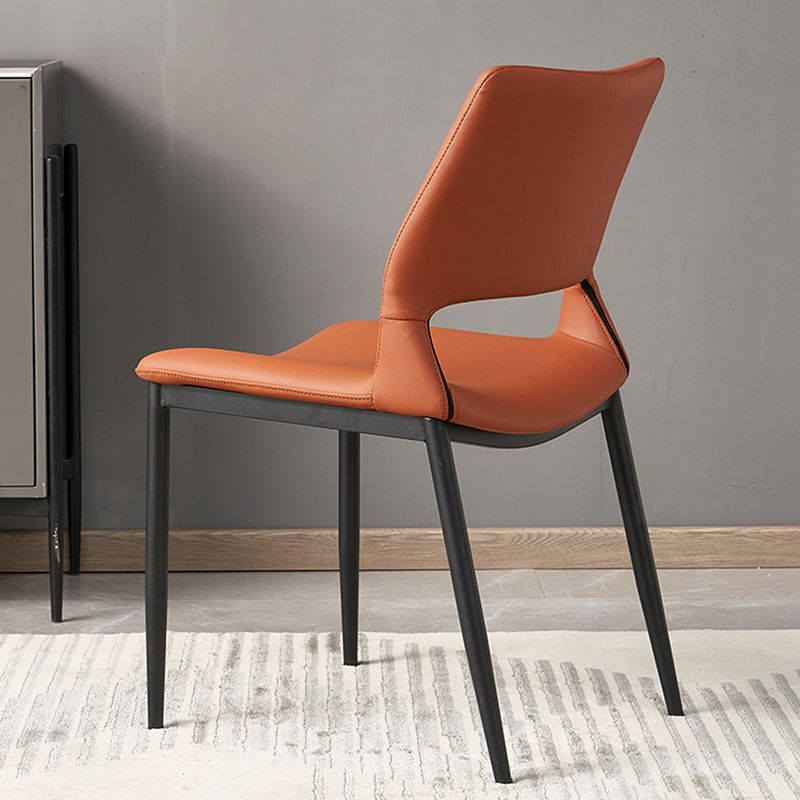 Chaise d'appoint de restaurant en cuir moderne, finition mate, chaise de salle à manger à dossier ouvert (Ensemble de 2)